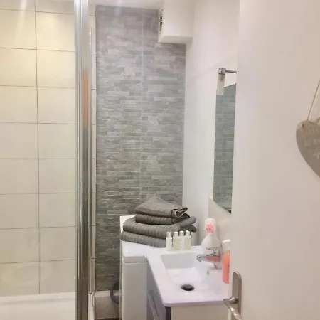 Cosy And * 科尔马